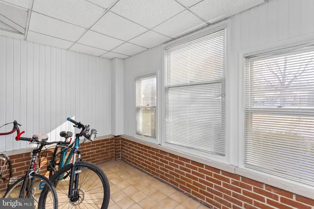 $2,750 | 50 Highway 130, Bordentown, NJ 08505