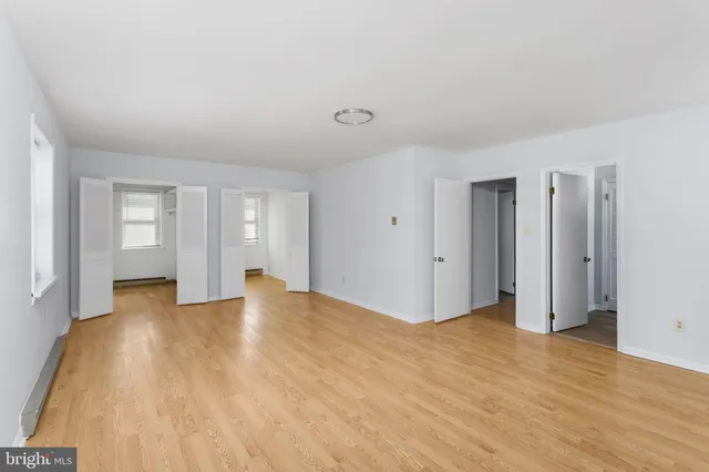 $2,750 | 50 Highway 130, Bordentown, NJ 08505