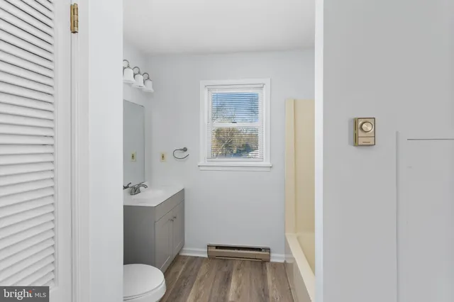 $2,750 | 50 Highway 130, Bordentown, NJ 08505