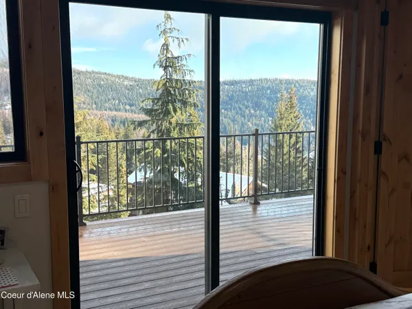 $1,349,000 | 95 Harrison Lane, Sandpoint, ID 83864