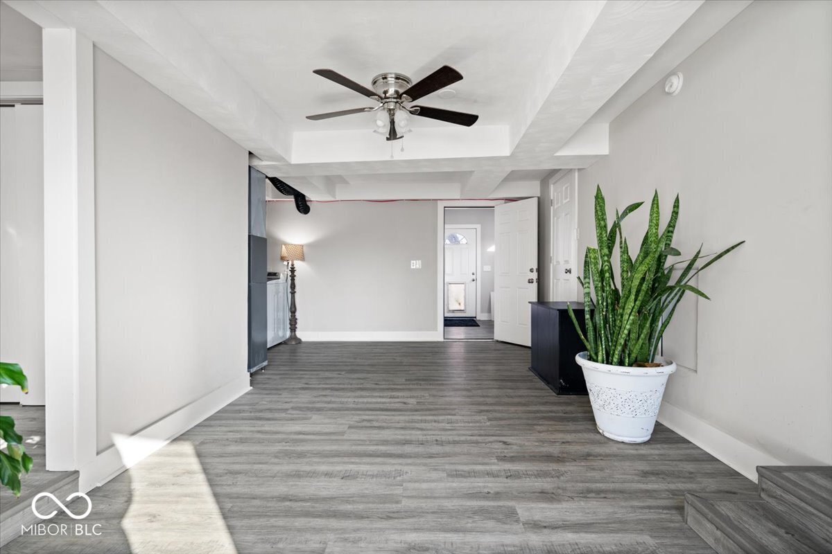 12293 North Jackley Road Elwood, IN 46036 - Photo 11 of 34