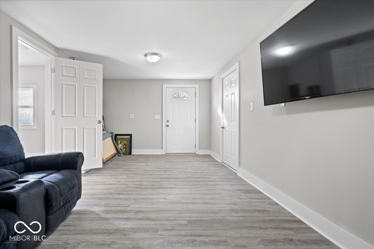 12293 North Jackley Road Elwood, IN 46036 - Photo 13 of 34