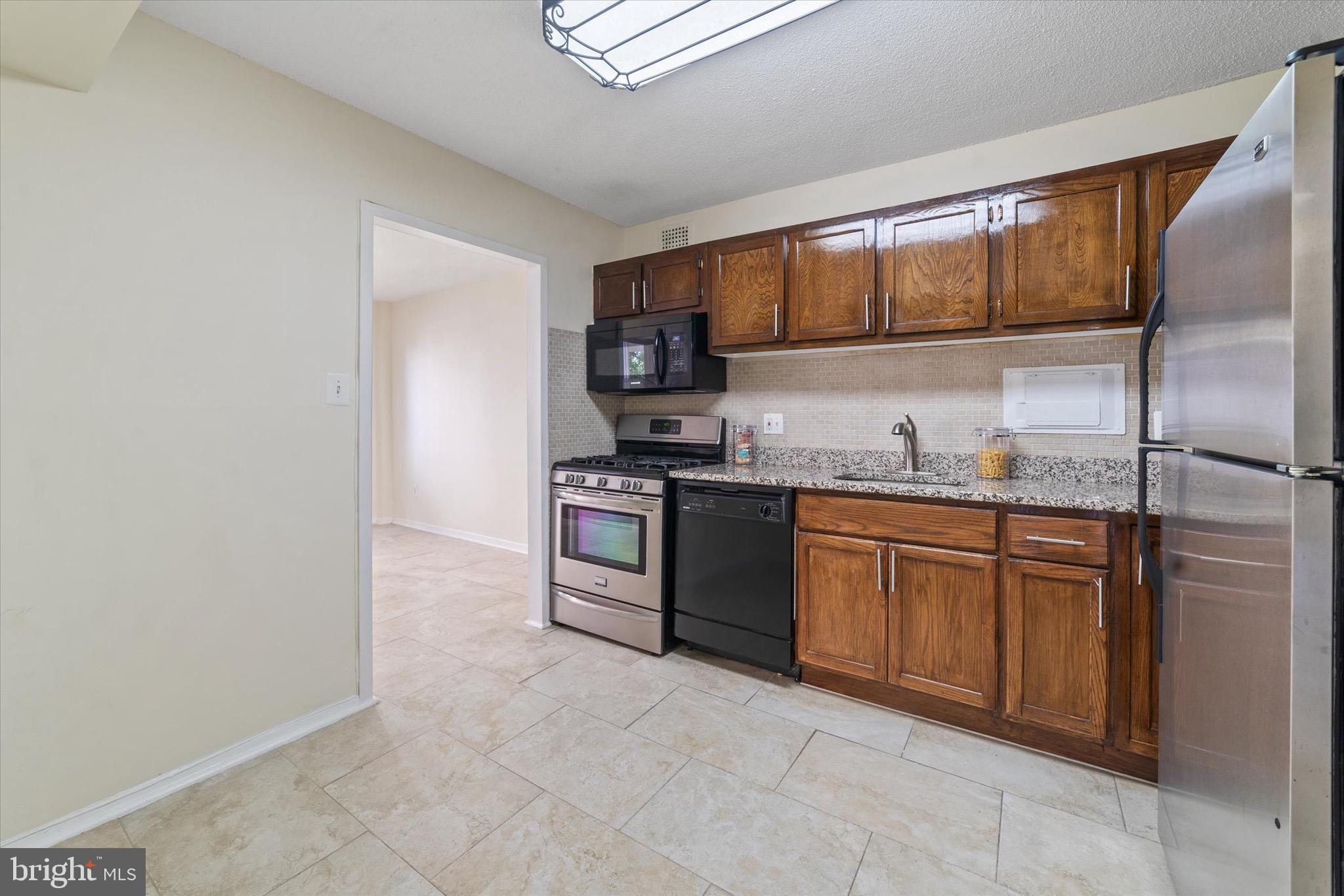 1836 Metzerott Road, Unit 124 Adelphi, MD 20783 - Photo 12 of 26