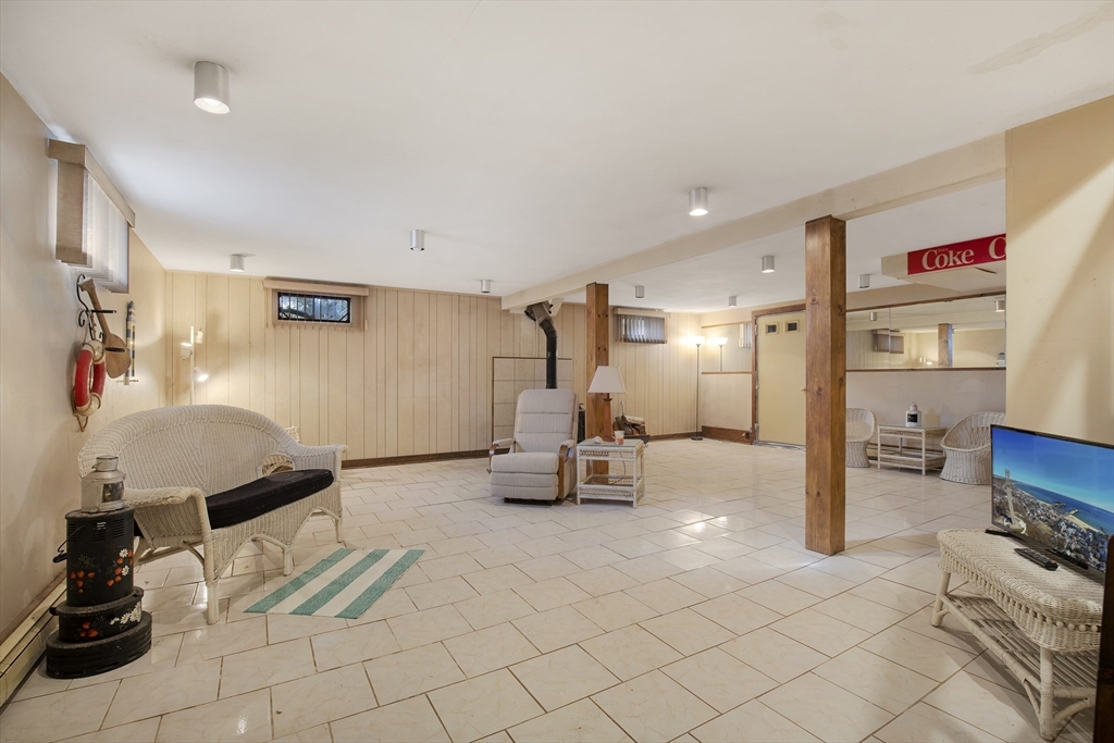 386 Bishops Terrace Barnstable, MA 02601 - Photo 19 of 28