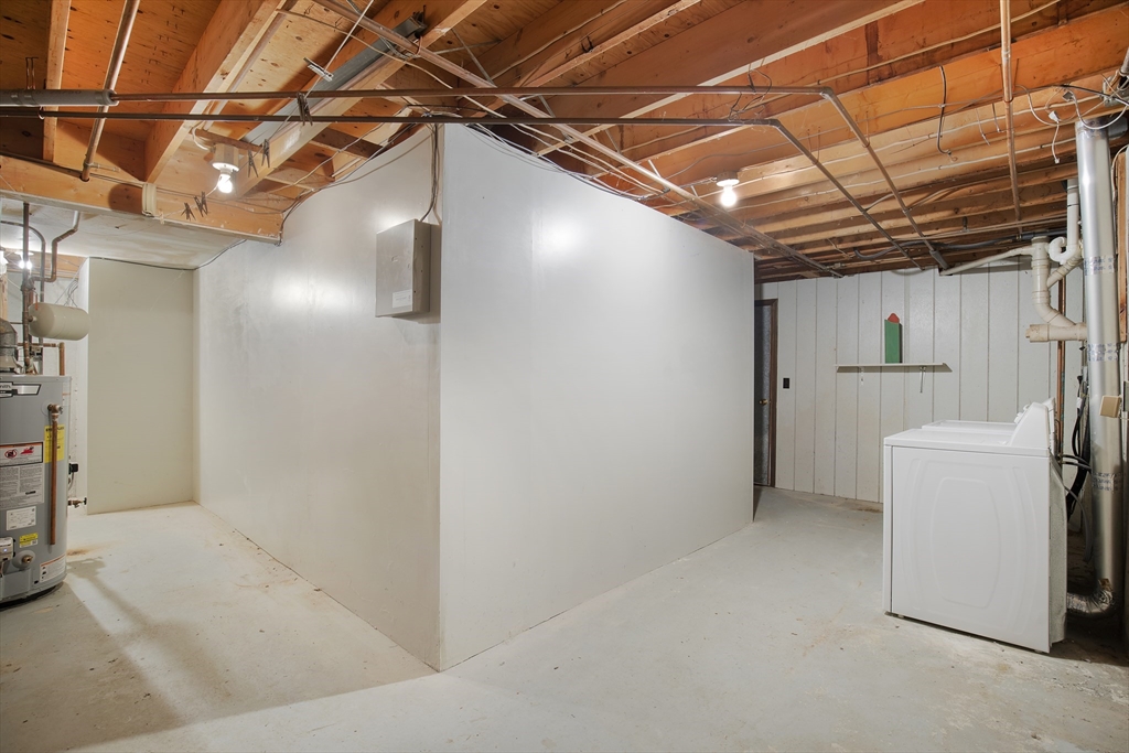 386 Bishops Terrace Barnstable, MA 02601 - Photo 25 of 28