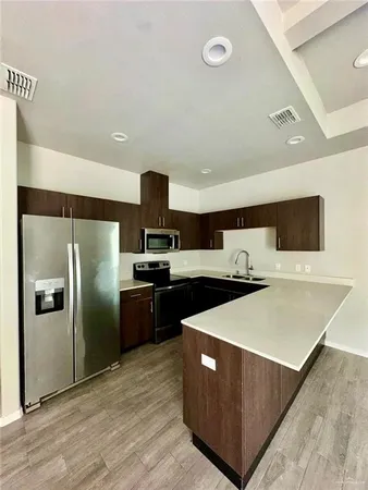 $1,150 | 401 Downing Avenue, Unit 2, Edinburg, TX 78539