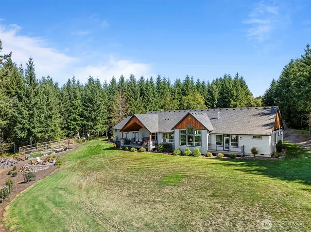 a picture of floor plan