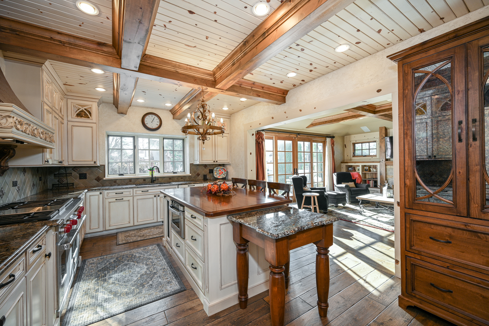 Undisclosed Address Glen Ellyn, IL 60137 - Photo 18 of 45 a kitchen with stove and cabinets