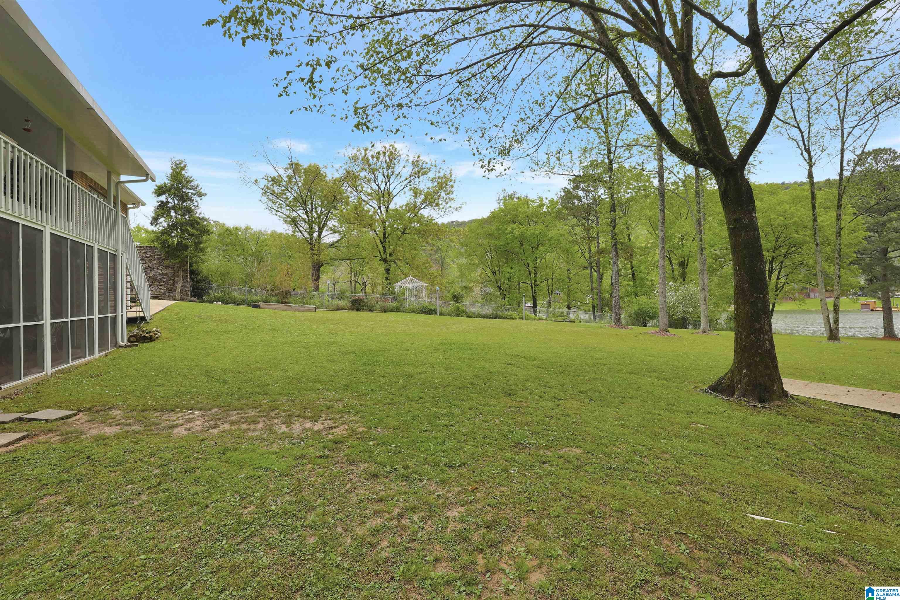 8925 Jade Lake Road West Pinson, AL 35126 - Photo 8 of 45