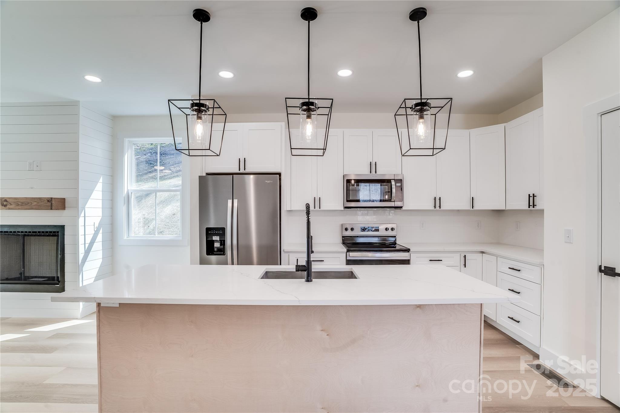 7 Jetts Rdg Drive Swannanoa, NC 28778 - Photo 14 of 42 Gallery Image 14