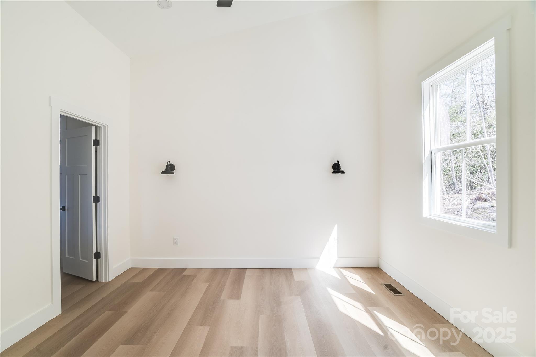 7 Jetts Rdg Drive Swannanoa, NC 28778 - Photo 31 of 42 Gallery Image 31