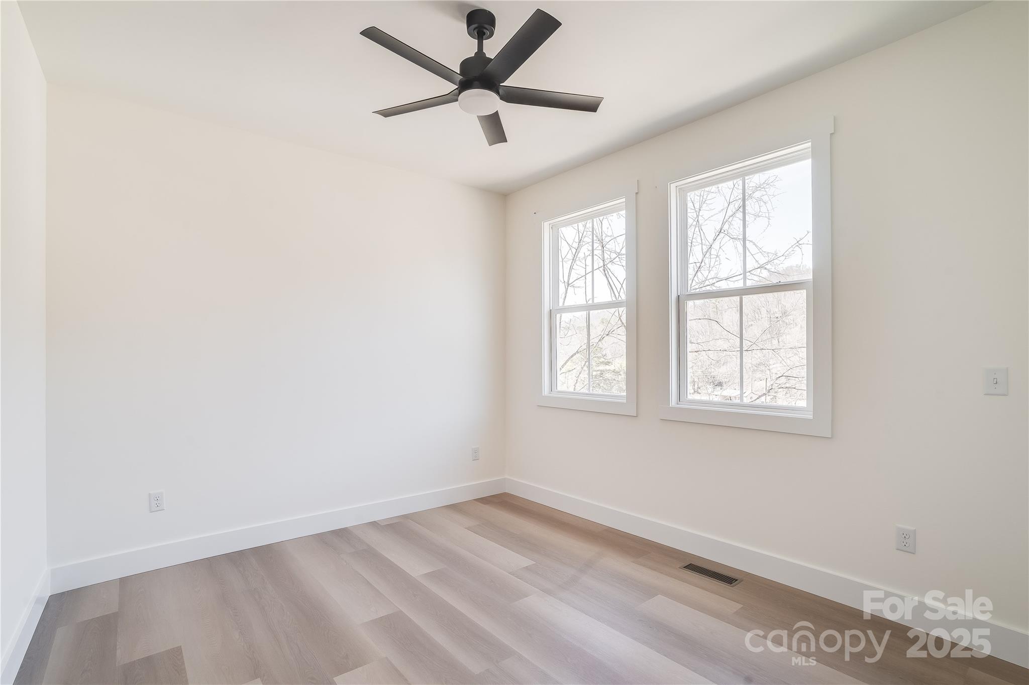 7 Jetts Rdg Drive Swannanoa, NC 28778 - Photo 34 of 42 Gallery Image 34