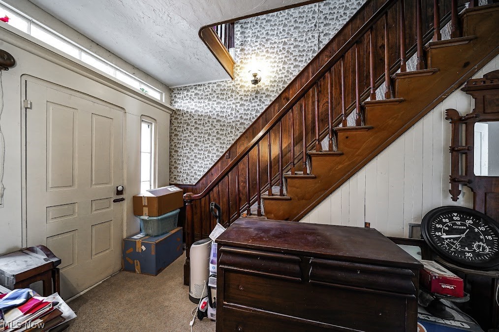 4915 Kinsman Road Middlefield, OH 44062 - Photo 4 of 29