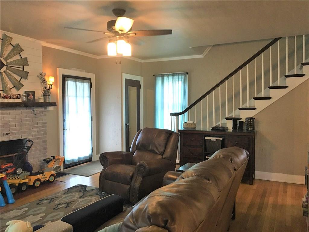 635 East Pike Road Indiana, PA 15701 - Photo 3 of 22