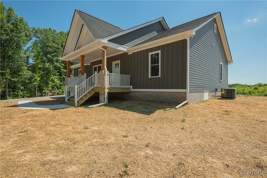 1565 Eastham Road Bumpass, VA 23024 - Photo 2 of 42