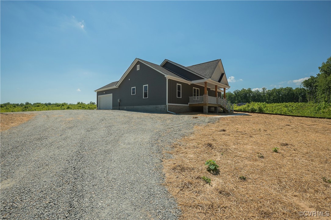 1565 Eastham Road Bumpass, VA 23024 - Photo 4 of 42