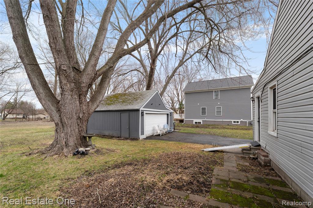 26170 Wick Road Taylor, MI 48180 - Photo 4 of 16