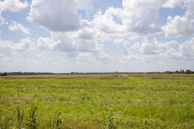 $450,300 | 2 90th Lane, Liberal, MO 64762