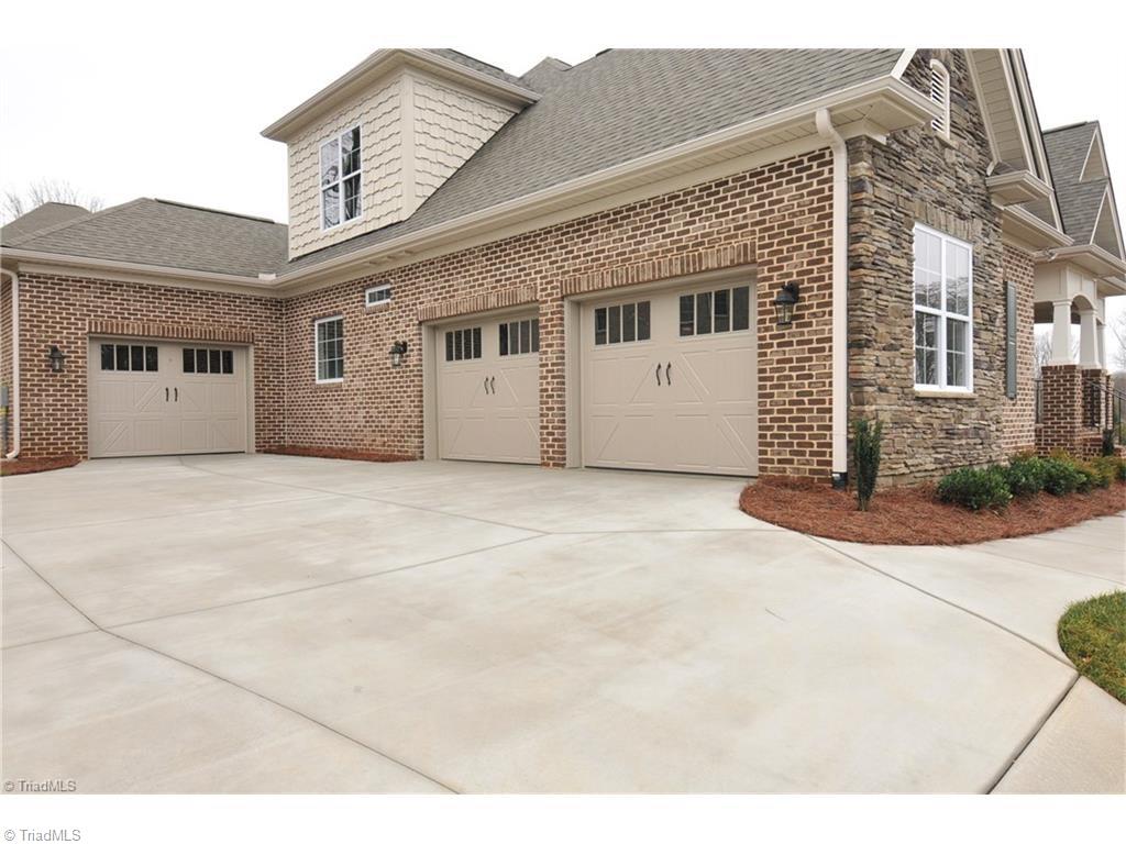 975 Heron Ridge Road Winston-Salem, NC 27106 - Photo 2 of 23 Gallery Image 2