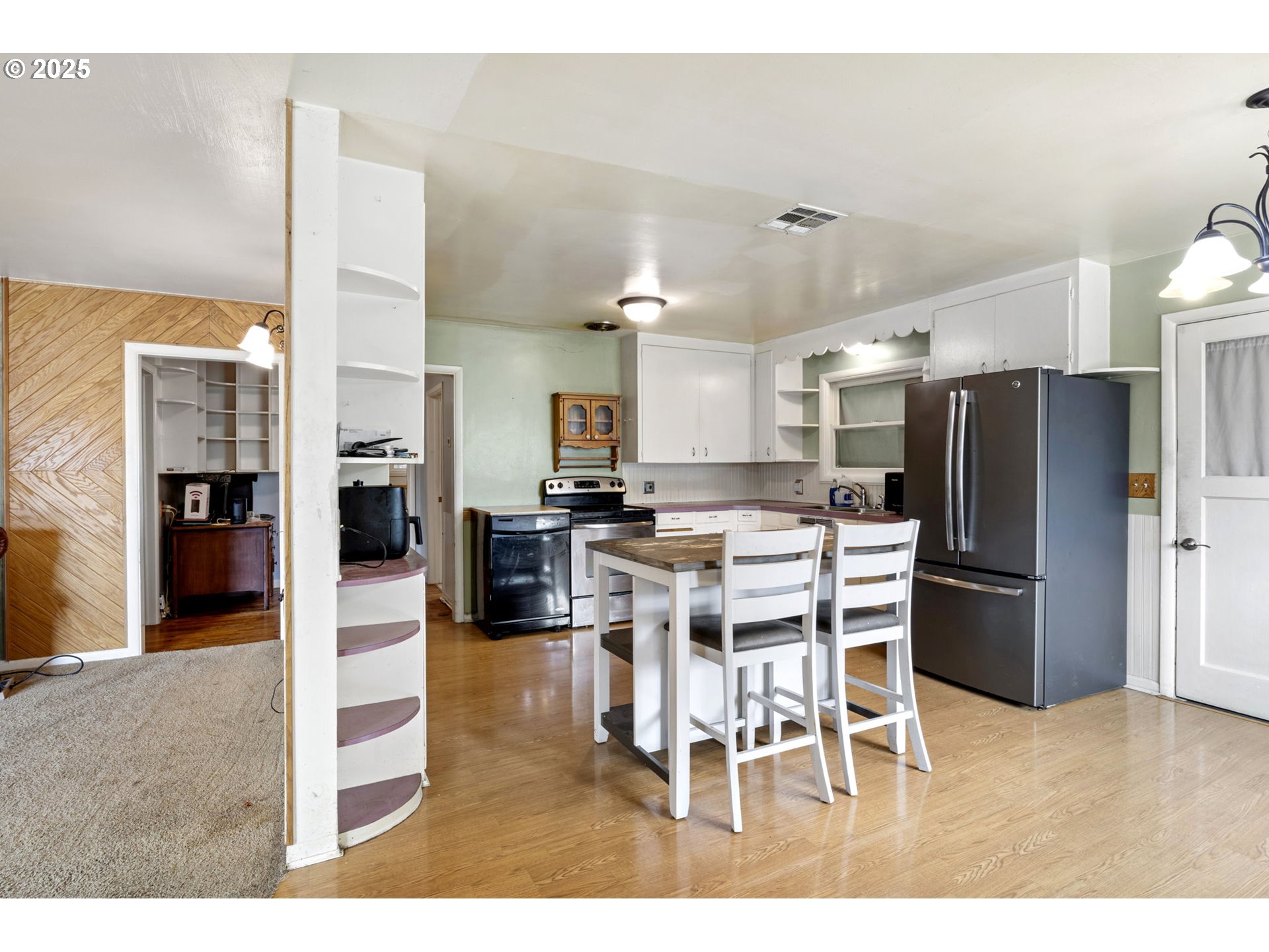 500 East B Avenue Drain, OR 97435 - Photo 13 of 48