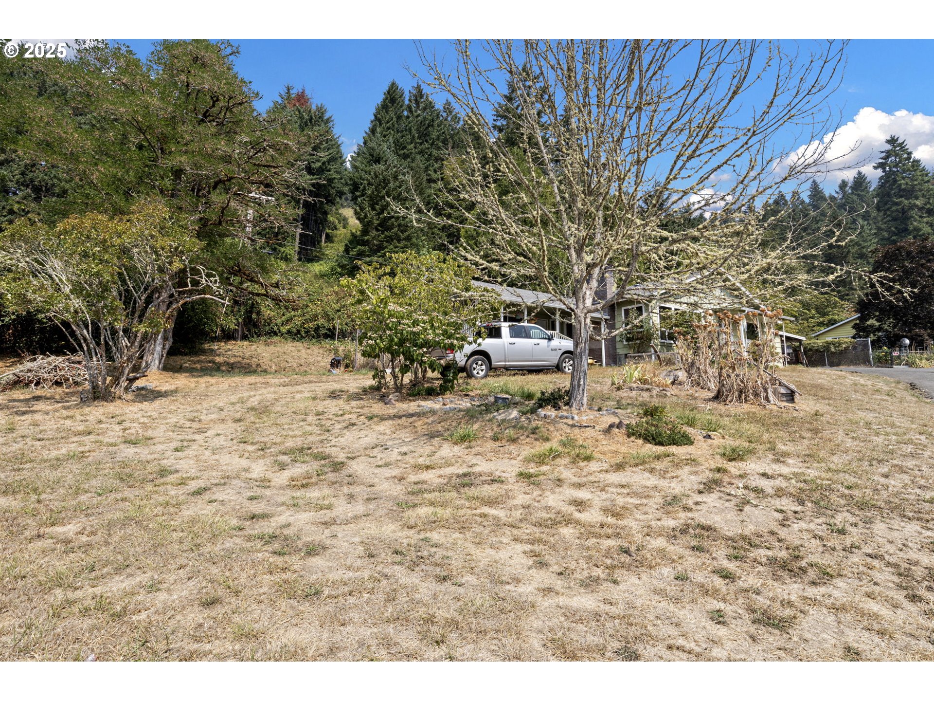 500 East B Avenue Drain, OR 97435 - Photo 42 of 48