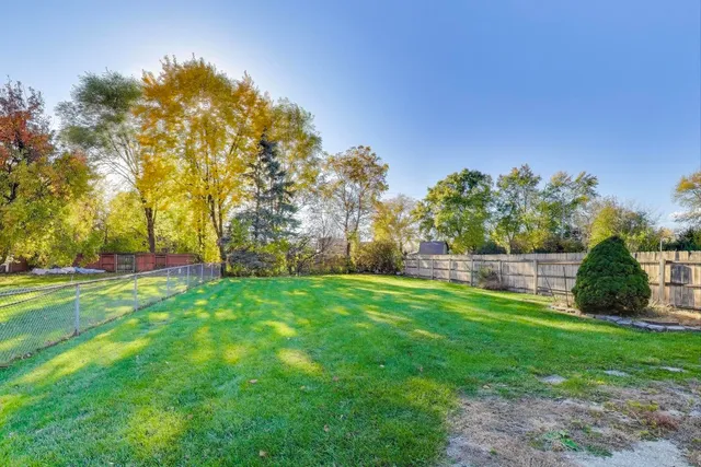 $349,000 | 11242 South Avon Avenue, Alsip, IL 60803