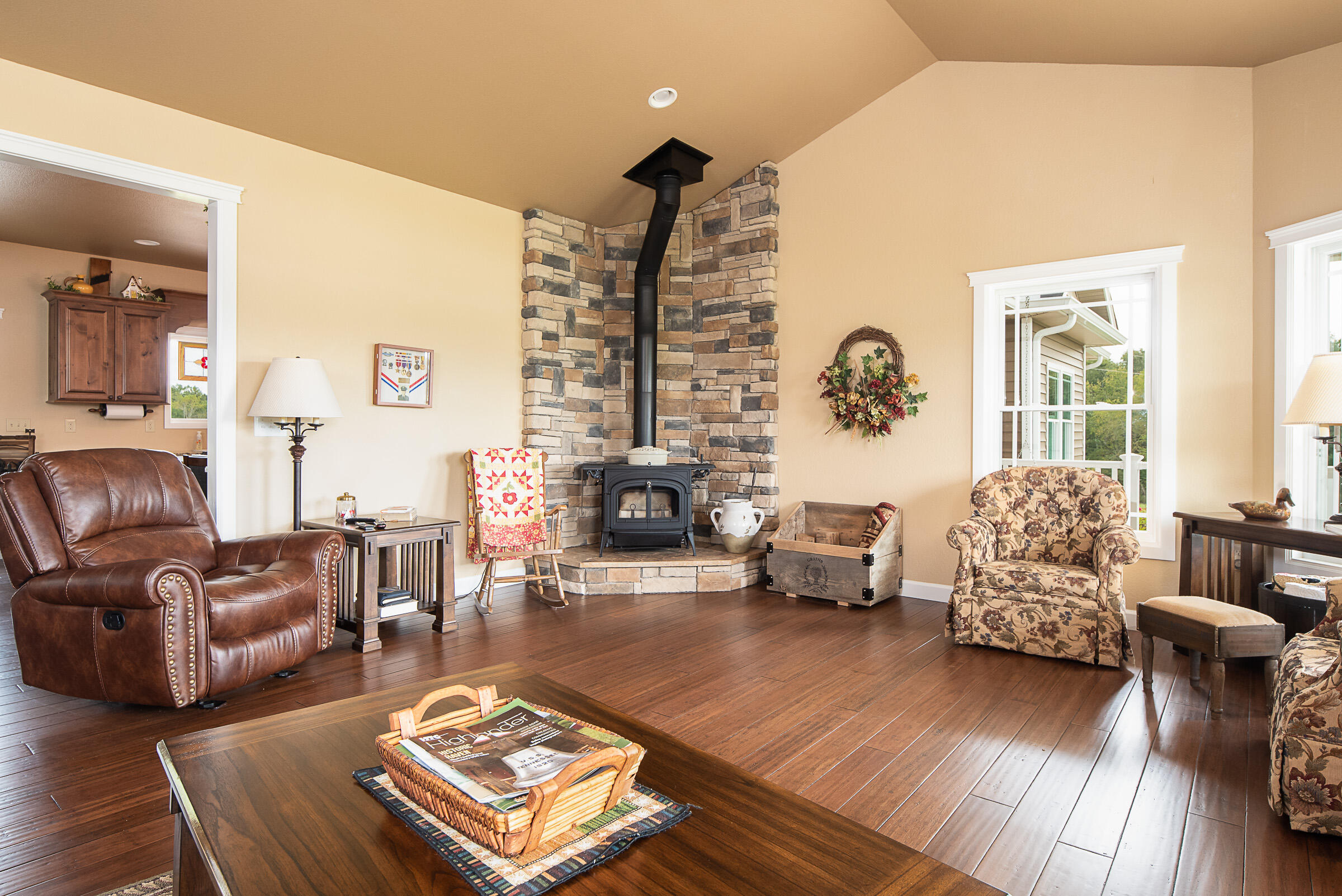 554 Island Ford Road Lancing, TN 37770 - Photo 5 of 38 Custom stone work