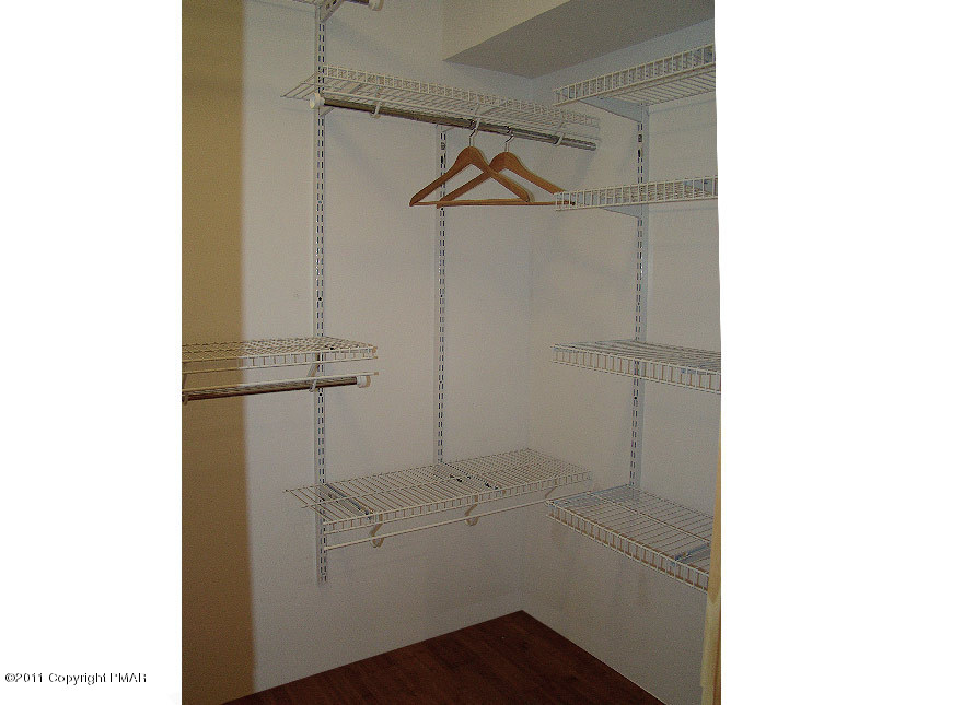 111 Bindale Road Bushkill, PA 18371 - Photo 11 of 20 closet