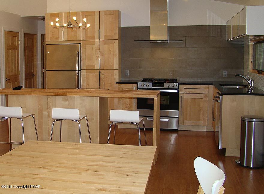 kitchen dining