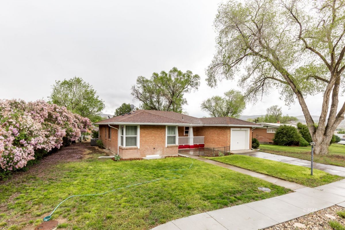 399 Cedar Street Elko, NV 89801 - Photo 2 of 32 Gallery Image 2