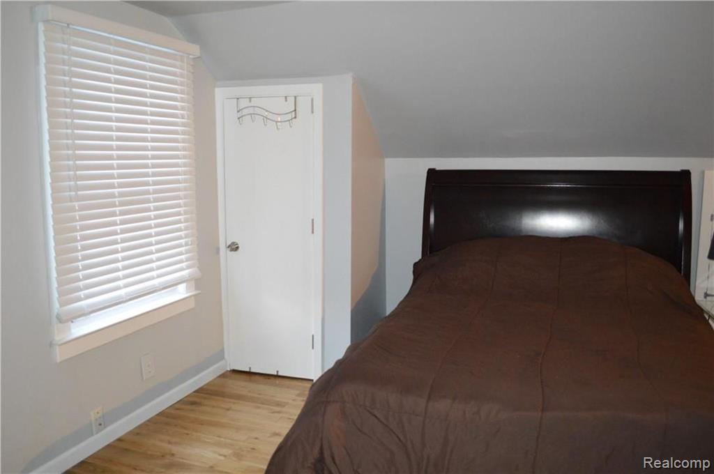 2804 Crooks Road Royal Oak, MI 48073 - Photo 37 of 42