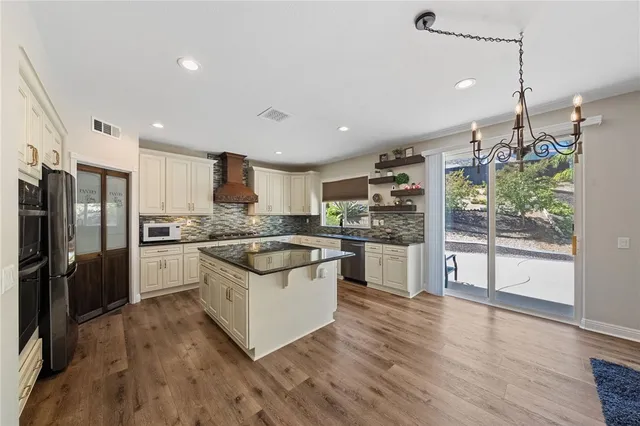 $874,900 | 25004 Crestpeak Court, Menifee, CA 92584