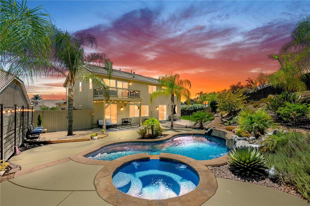 25004 Crestpeak Court Menifee, CA 92584 - Photo 3 of 60