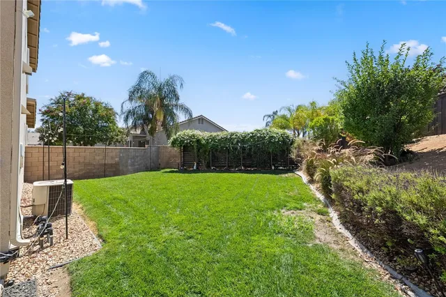 $874,900 | 25004 Crestpeak Court, Menifee, CA 92584