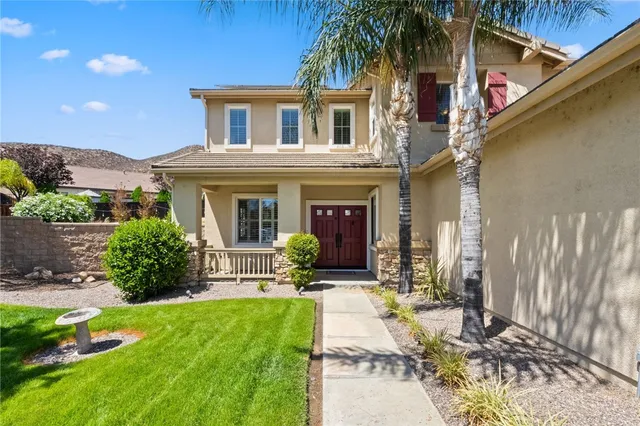 $874,900 | 25004 Crestpeak Court, Menifee, CA 92584