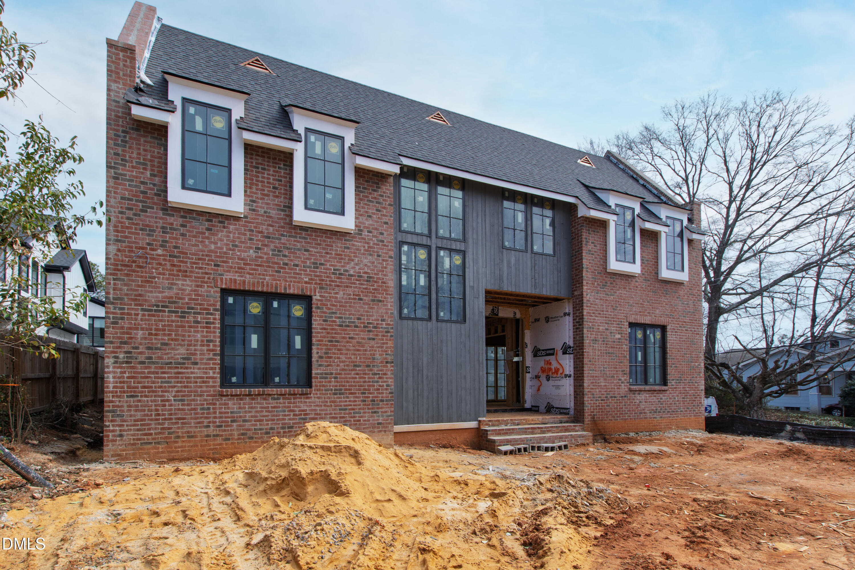 1500 Scales Street Raleigh, NC 27608 - Photo 4 of 93