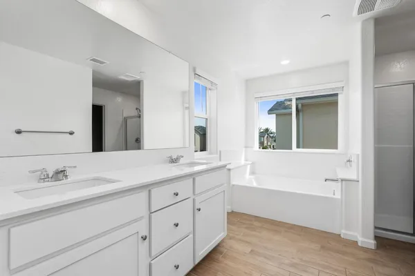 $400,000 | 6389 East Moscato Drive, Fresno, CA 93727