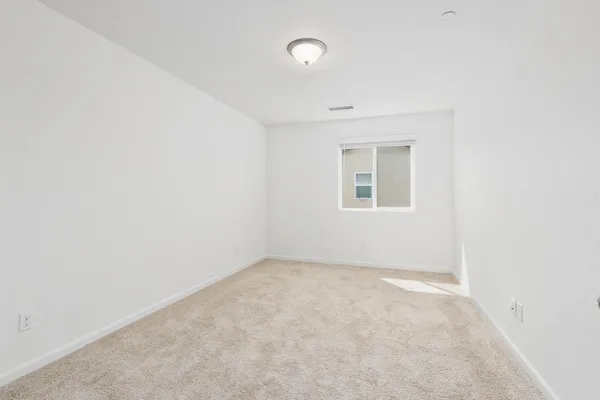 $400,000 | 6389 East Moscato Drive, Fresno, CA 93727