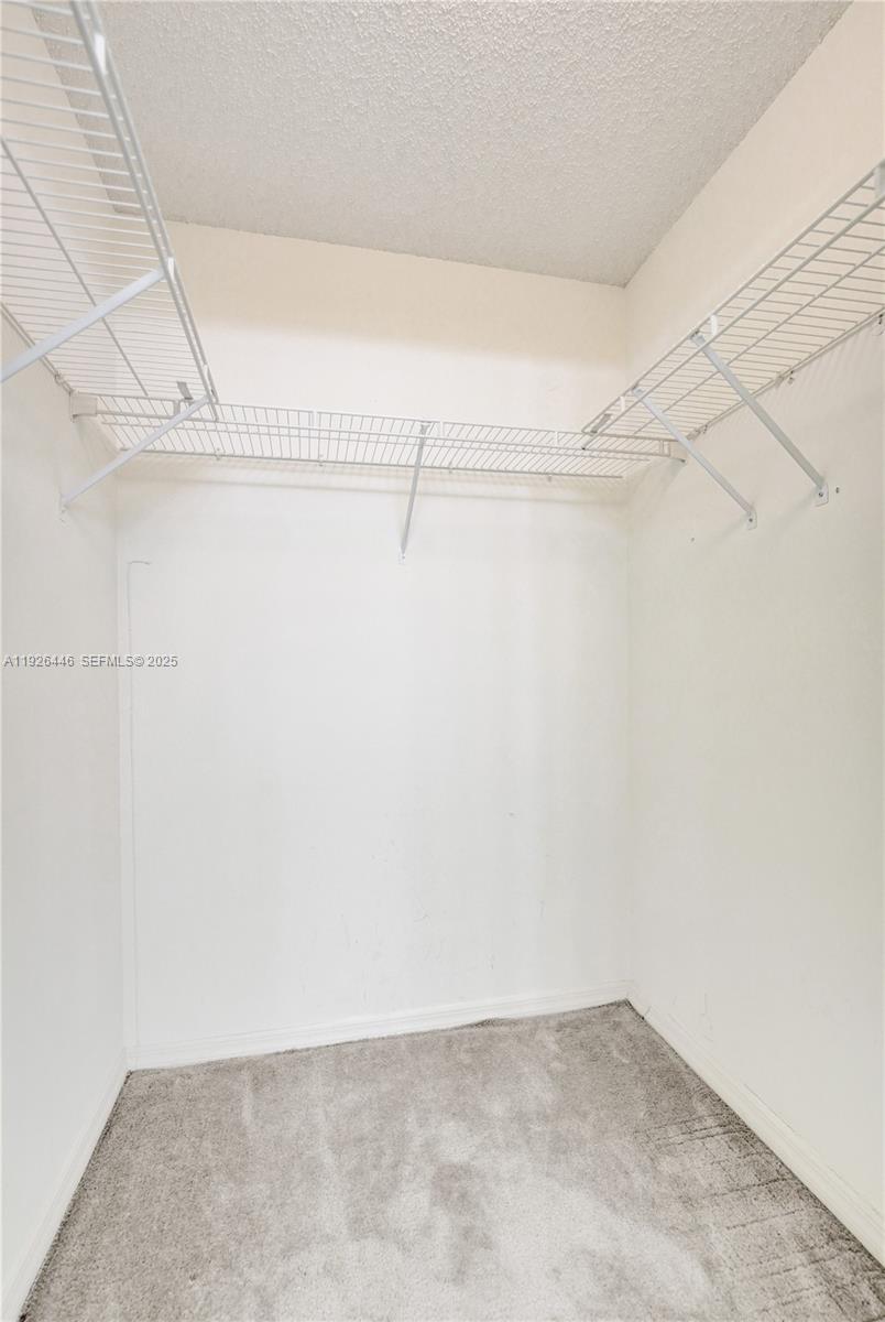 1435 Barcelona Way, Unit 527 Weston, FL 33327 - Photo 26 of 30