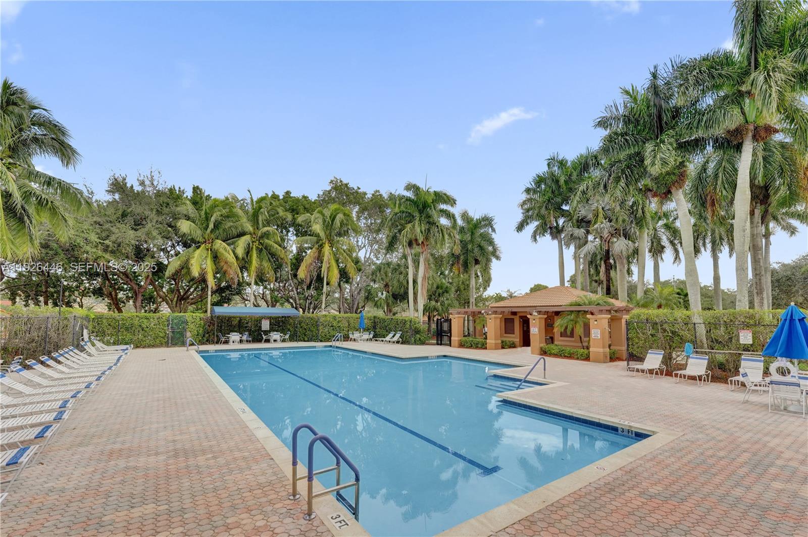 1435 Barcelona Way, Unit 527 Weston, FL 33327 - Photo 29 of 30