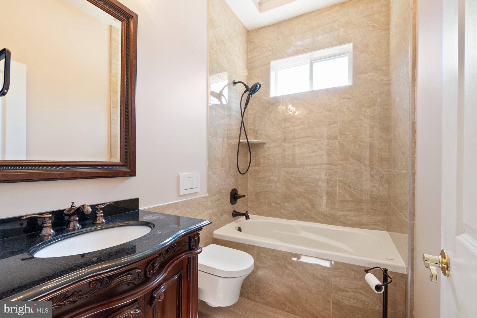 8917 Sudley Road Manassas, VA 20110 - Photo 26 of 78