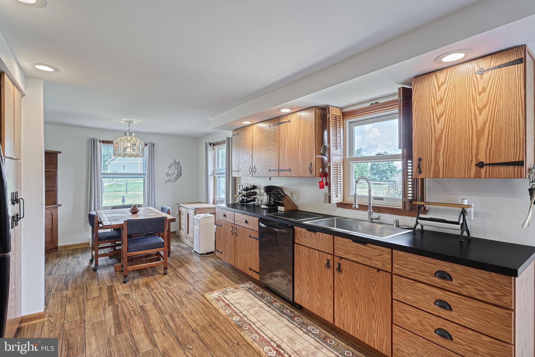 425 Winding Brook Road Biglerville, PA 17307 - Photo 10 of 60