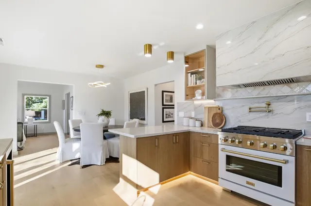 $1,998,000 | 1100 9th Avenue, San Mateo, CA 94402