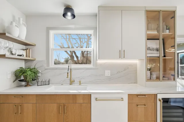 $1,998,000 | 1100 9th Avenue, San Mateo, CA 94402