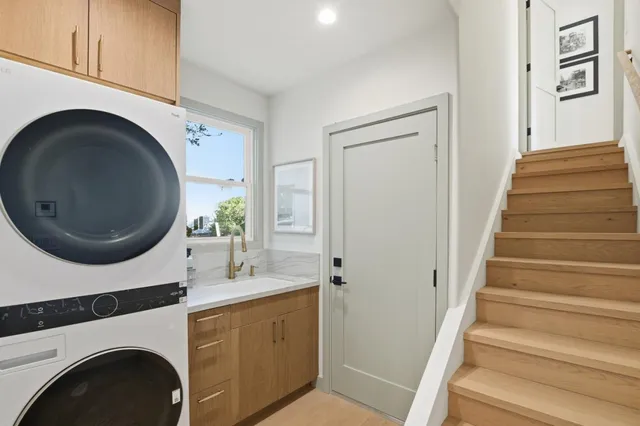 $1,998,000 | 1100 9th Avenue, San Mateo, CA 94402