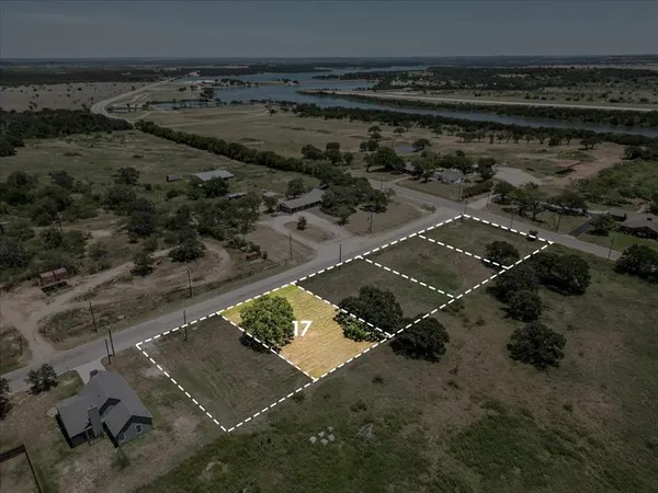 $40,000 | Lot 17 Oakwood Avenue, Jacksboro, TX 76458