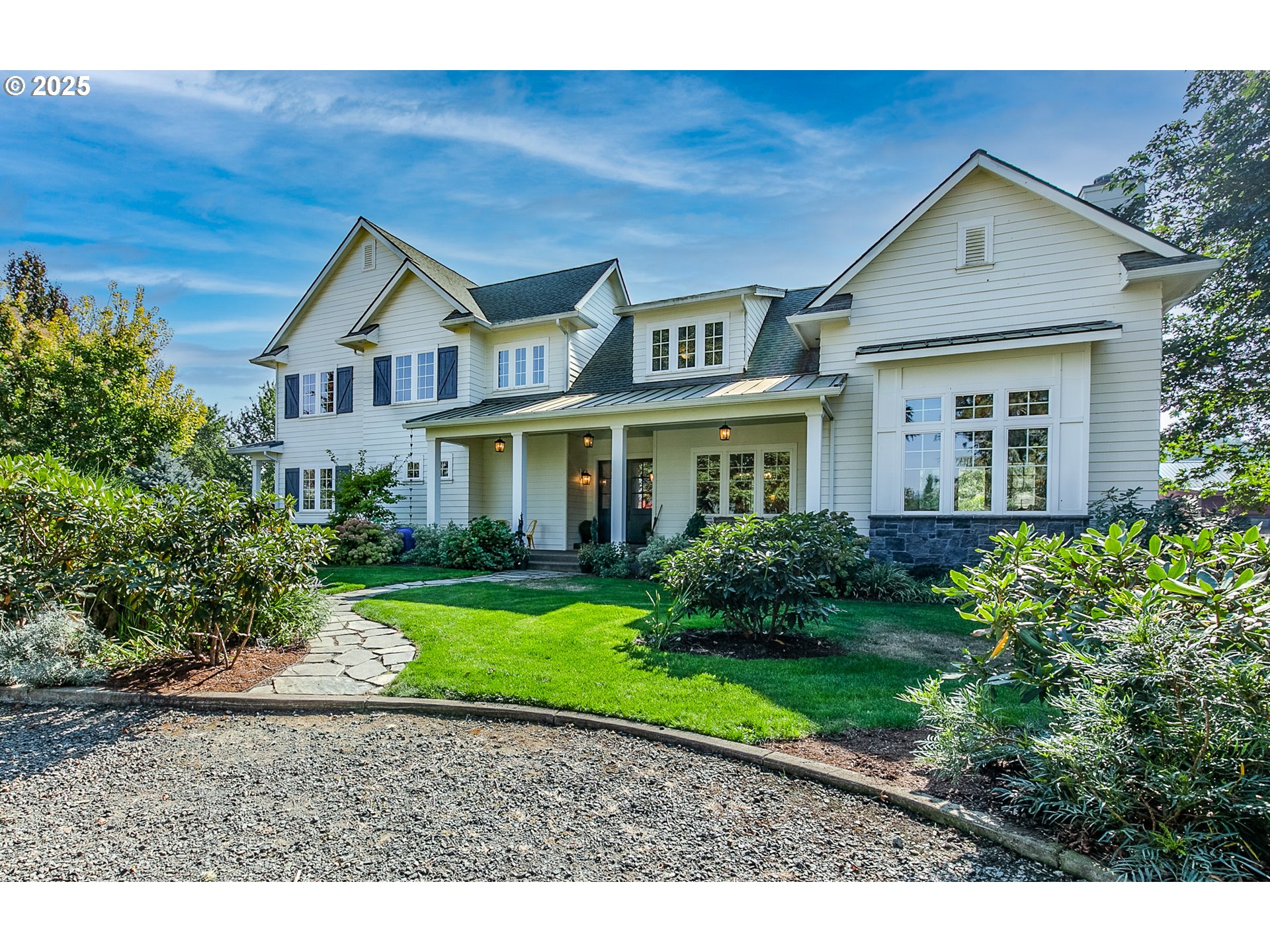 27716 Erickson Road Eugene, OR 97402 - Photo 21 of 40 a front view of a house with a yard