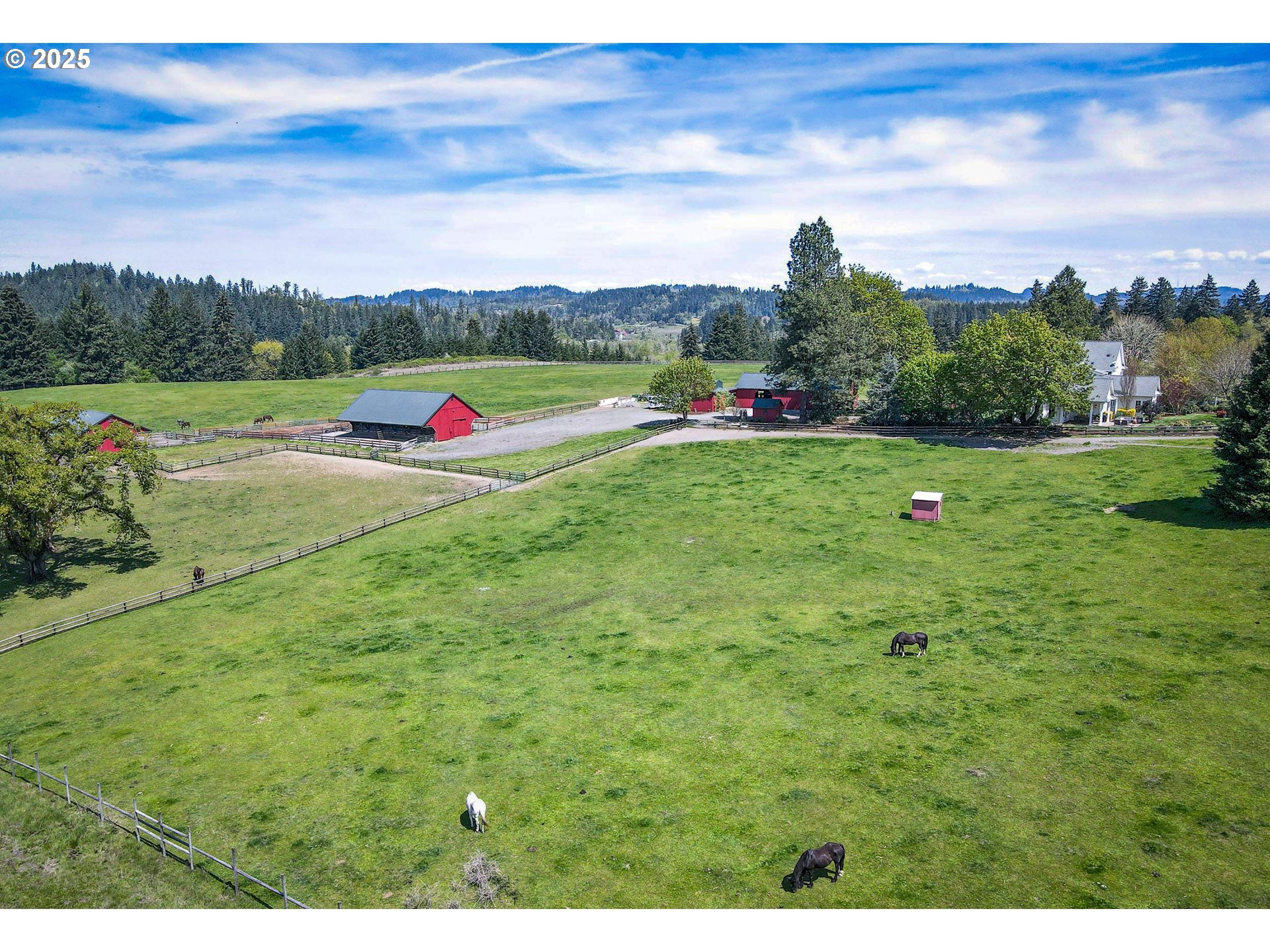 27716 Erickson Road Eugene, OR 97402 - Photo 33 of 40 a view of outdoor space with mountain view