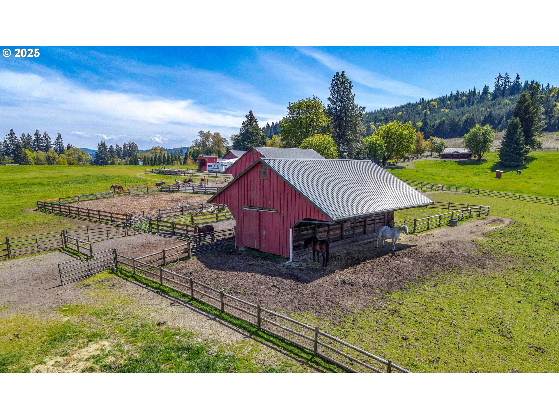 27716 Erickson Road Eugene, OR 97402 - Photo 40 of 40 a view of a terrace with a yard