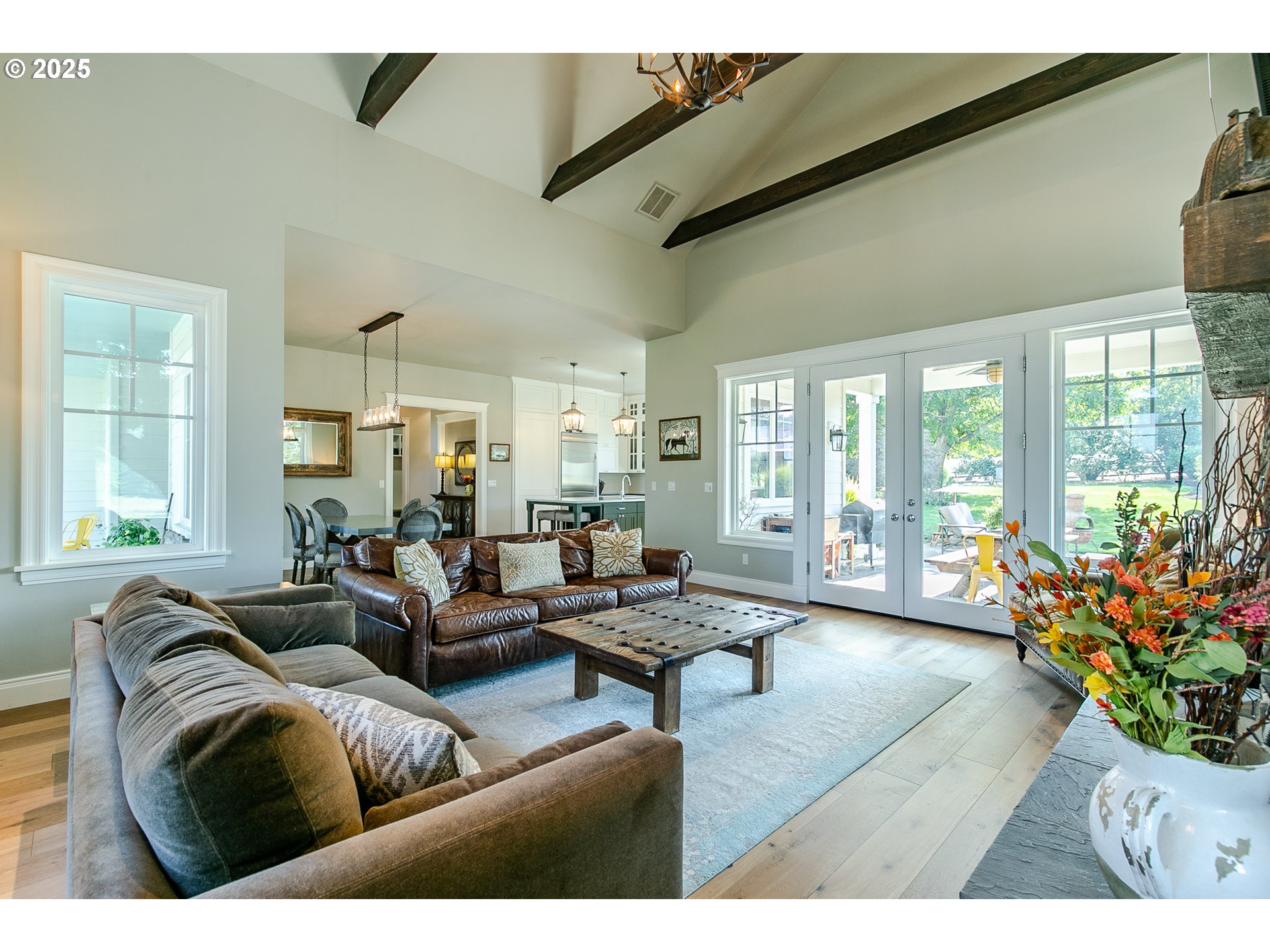 27716 Erickson Road Eugene, OR 97402 - Photo 10 of 40 a living room with furniture and a large window